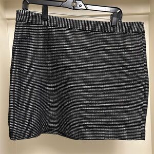 GAP Black and White Mini Pencil Skirt